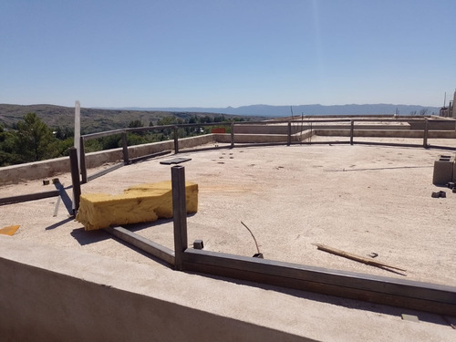 Emprendimiento: Complejo Vacacional Glamping (domos Geodesicos) Superficie Construida : 365 M2 Escritura De 3 Lotes. En Tramite De Unificación Planos Aprobados Para 2 Proyectos