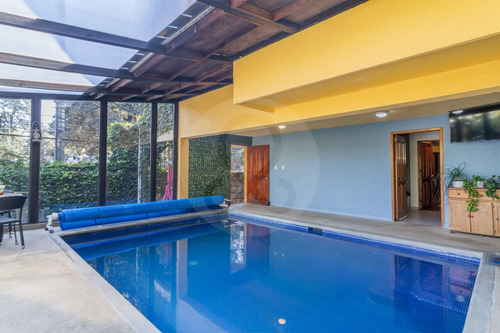 Casa Con Jardin Y Alberca A Pocos Minutos De Santa Fe