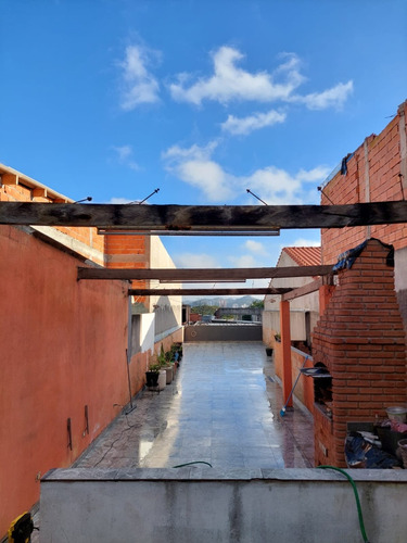 Casa 4 Quartos E 4 Banheiros