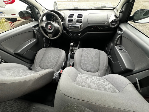 Fiat Palio 1.0 MPI ATTRACTIVE 8V FLEX 4P MANUAL