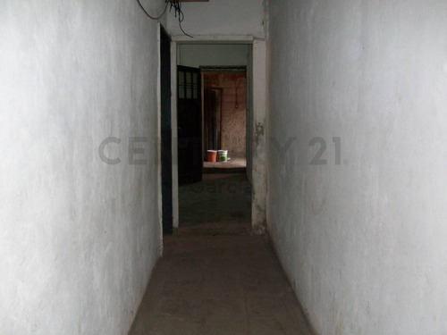 Imagen 23 de 23 de Venta Casa Multifamiliar 5 Ambientes Garage Y Local Comercial Esquina