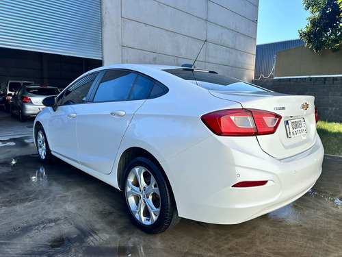 Chevrolet Cruze 1.4T Lt Mt