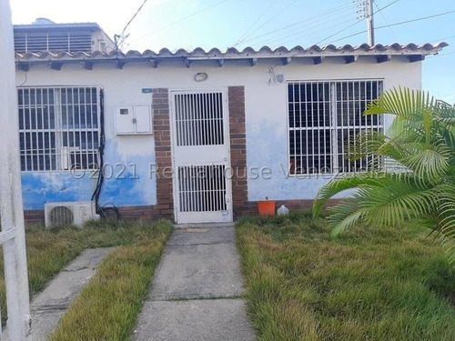 Imagen 24 de 30 de Casa En Venta En Cabudare El Trigal, Flex. 22-5964, Profesional Inmobiliario Rocelys Lugo, Contacto +58 414 1275734