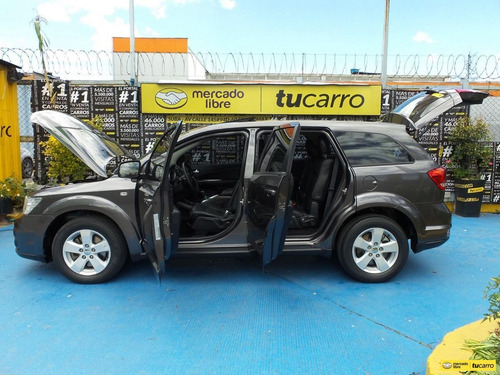 Imagen 9 de 25 de Dodge Journey