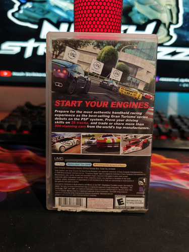 Gran Turismo The Real Driving Simulator Psp (Reacondicionado)