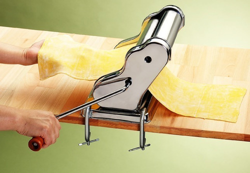 Imagen 2 de 3 de Fabricadora De Pastas Pastanova Sobadora Fideera Premium