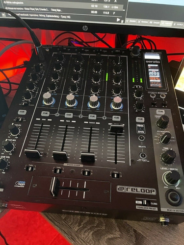 Reloop Rmx-90 4-channel Digital Club-style