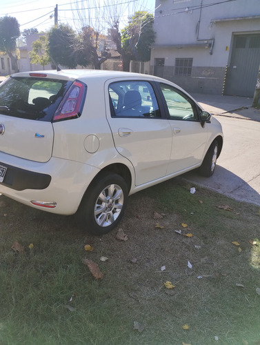 Fiat Punto 1.4 Attractive C/radio Integrada