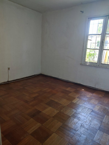 Casa Metro Hospitales, 3 Dor + 1 Baño, Gran Estacionamiento