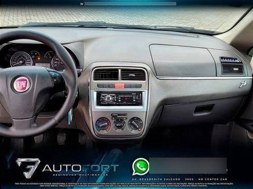 Imagem 8 de 14 de Fiat Punto 1.8 Essence 16v Flex 4p Manual
