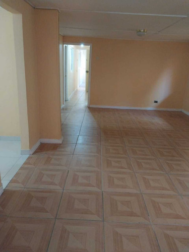 Amplia Casa De 7 Dormitorios En Calama (105497)