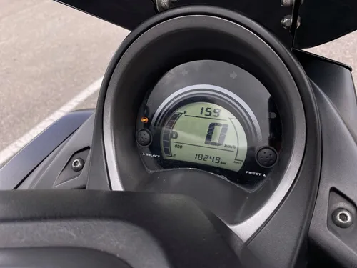 Yamaha N-max 155