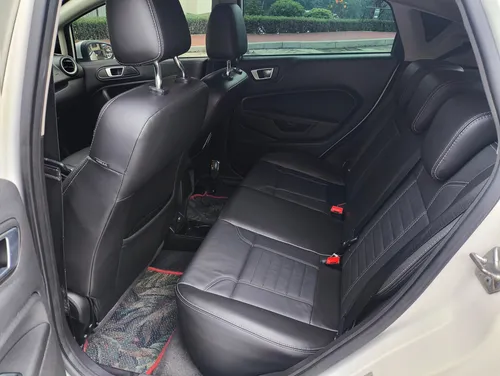 Ford Fiesta 1.6 Hatchback Titanium