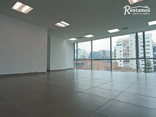 Oficina En Arriendo En Patio Bonito. Cod A775925