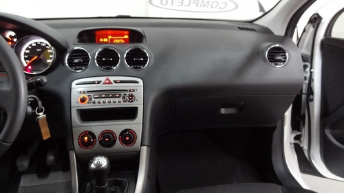 Peugeot 308 Active 1.6 16v (flex)
