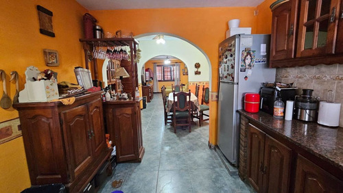 Casa 4 Ambientes Con Quincho Parrilla Y Jardin