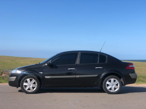 Renault Megane Privilege 2.0