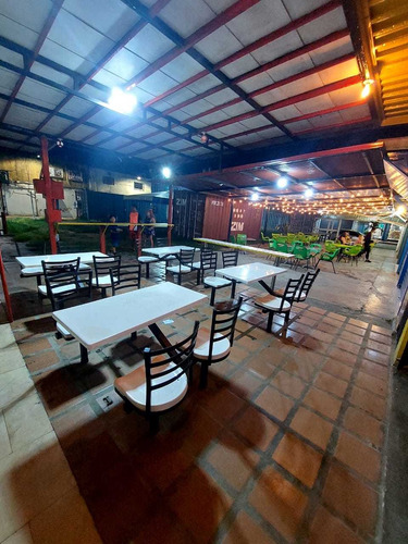 Imagen 4 de 14 de Local En Venta Mañongo 30mts Alexandra Ramírez 04147041922