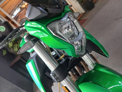 Imagen 3 de 11 de Motocicleta Benelli Tnt600 2017 - Juan Manuel Autos