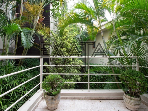 Imagem 5 de 27 de Linda Casa Em Condomínio Muito Bem Localizado Com Muita Privacidade, Segurança. Rua Sem Saída Com Portão E Guarita Blindada. A Poucos Minutos Do Comércio Completo E Charmoso Do Bai - Ca00822 - 701934