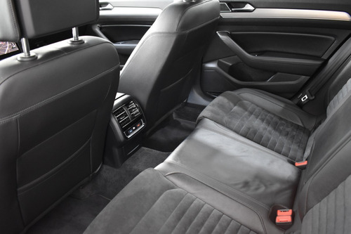 Volkswagen Passat 2.0 Tsi Highline 220cv - Car Cash