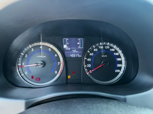Hyundai Accent NB ADVANCE
