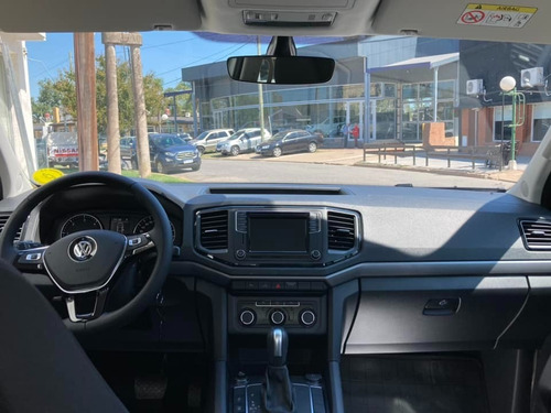 Imagen 10 de 15 de Volkswagen Amarok D/cabina V-6 Comfortline 4x4 0km My2023
