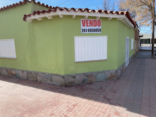 Casa A Metro De Hospital, Farmacia, Supemercado,escuelas