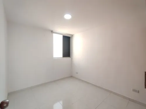 Apartamento En Arriendo En Prados Del Este. Cod A30383