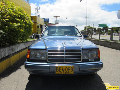 Imagen 8 de 25 de Mercedes Benz 220 E 2.2 W124