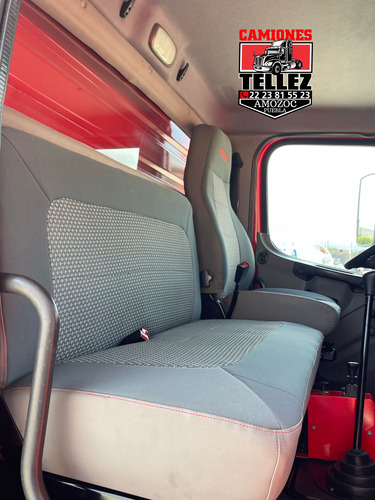 Freightliner M2 35k Modelo 2013 Volteo 7mts Original Naciona
