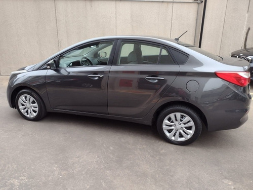 Imagem 10 de 14 de Hb20 Sedan Confplus 1.6 2017 Automático, Completo