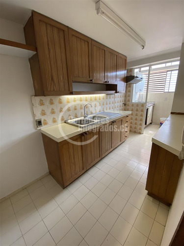 Departamento En Venta De 3 Dorm. En Providencia