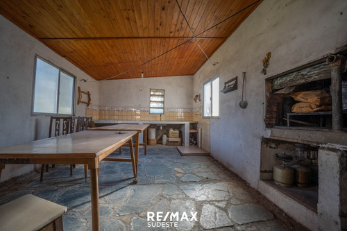 Imagen 17 de 23 de Casa 2 Dormitorios Con Departamento Y Quincho