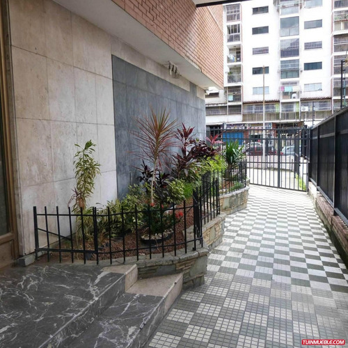 Imagen 2 de 12 de Se Vende Apartamentos En Los Ruices (negociable)