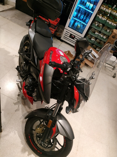 Bajaj Rouser Ns 200