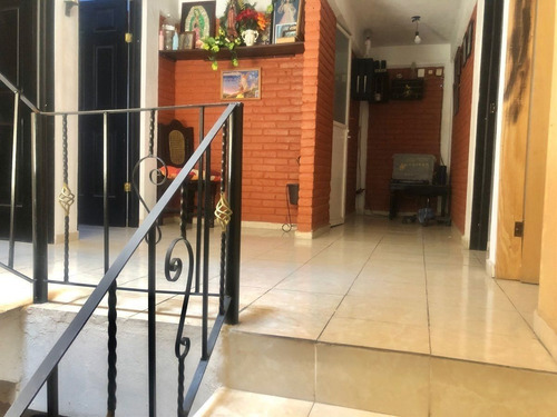 Casa En Venta, Cuautepec, Deportivo Juventino Rosas, Excelente Mantenimiento