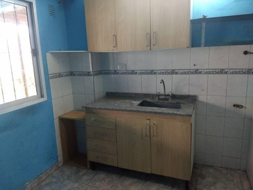 Imagen 4 de 12 de Galpón En Venta Sobre Carlos Casares