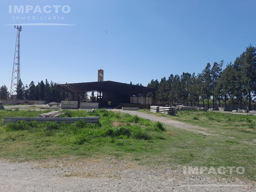 En Venta Fracción Industrial Con Mejoras Maximo Paz