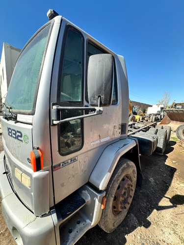 Camion Ford 1832 Balancin