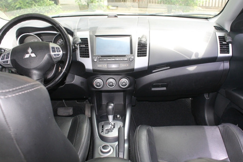 Mitsubishi Outlander 2.4 4wd 5p 2011