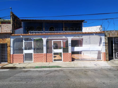 Cómoda Casa En La Urb Piñonal En El Estado Aragua Terreno Propio 