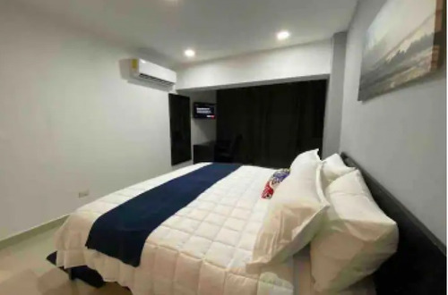 Imagen 6 de 8 de Anteriorsiguiente Apartamento En Alquiler En El Malecón Amueblado