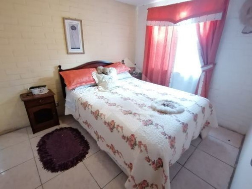 Imagen 5 de 13 de Casa En Venta De 3 Dorm. En Maipú