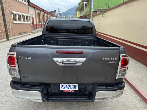 Imagen 4 de 9 de Toyota Hilux Toyota Hilux