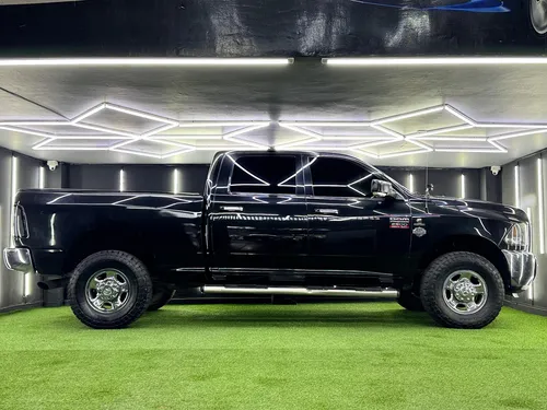 Dodge Ram 5.7 1500 Slt 4x4