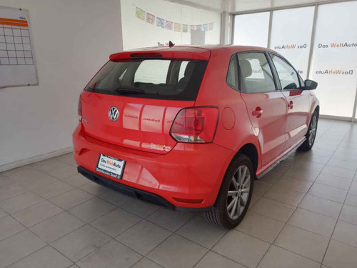 Imagen 5 de 14 de Volkswagen Polo 2020 5p Comfortline Plus Std.