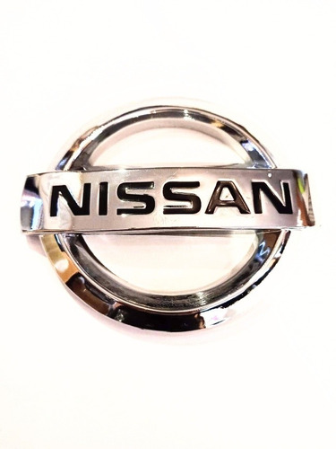 Emblema De Parrilla Nissan D22