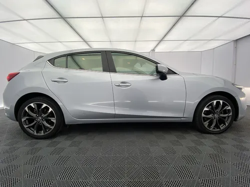 Mazda 3 2.0 Sport Grand Touring
