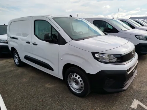 Opel Combo Diesel Bluehdi 1.5 Carga Modelo 2025